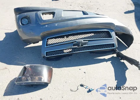 2009 Chevrolet Suburban K1500 Lt z USA, uszkodzony, nr VIN 1GNFK26369R158845